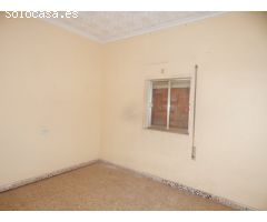 OPORTUNIDAD CASA CÉNTRICA EN BOCAIRENT