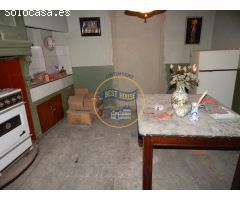 OPORTUNIDAD DE CASA ESPACIOSA PARA REFORMAR EN ONTINYENT