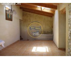 EXCLUSIVA CASA EN EL CASCO ANTIGUO DE MONTESA