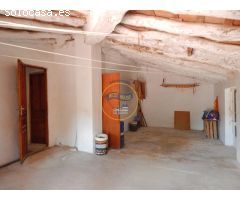 OPORTUNIDAD!! EXCLUSIVA CASA EN FONTANARS DEL ALFORINS CON GRANDES POSIBILIDADES!!