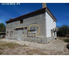 CASITA DE CAMPO CON GRAN TERRENO EN AGULLENT (VALENCIA)