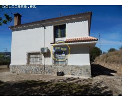 CASITA DE CAMPO CON GRAN TERRENO EN AGULLENT (VALENCIA)
