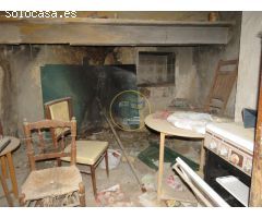 OPORTUNIDAD CASA A REFORMAR EN EL CASCO ANTIGUO DE BOCAIRENT(VALENCIA)
