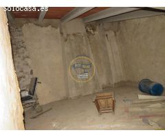 OPORTUNIDAD CASA A REFORMAR EN EL CASCO ANTIGUO DE BOCAIRENT(VALENCIA)