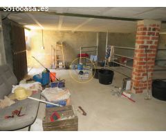 AMPLIA PARCELA CON NAVE DE 200M2 APROX A LA VENTA EN ONTINYENT