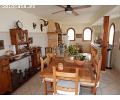EXCLUSIVA CASA TODO INCLUIDO EN COCENTAINA.