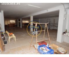 LOCAL COMERCIAL EN AIELO CON POSIBILIDAD DE COMPRA DEL RESTO DE EDIFICIO