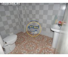 LOCAL COMERCIAL EN AIELO CON POSIBILIDAD DE COMPRA DEL RESTO DE EDIFICIO