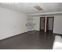 OPORTUNIDAD! LOCAL ENTRESUELO DISPONIBLE EN ONTINYENT