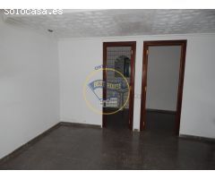 OPORTUNIDAD! LOCAL ENTRESUELO DISPONIBLE EN ONTINYENT