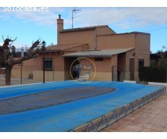 EXCLUSIVO CHALET CON PISCINA EN ONTINYENT PRÓXIMO A LA POBLACION