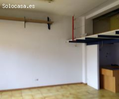 SE ALQUILA LOCAL COMERCIAL EN BELVIS
