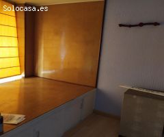 SE ALQUILA LOCAL COMERCIAL EN BELVIS