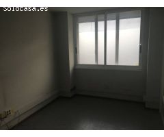 LOCAL COMERCIAL EN ENTRESUELO EN BUEN ESTADO