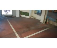 PLAZA DE GARAJE EN ENSANCHE COMPOSTELANO