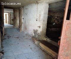 CASA EN VENTA PARA RESTAURAR