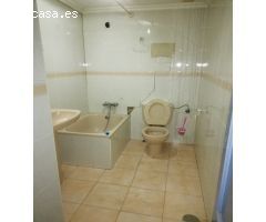 Local comercial en Venta en Albacete, Albacete