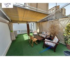 LOTE DE INMUEBLES COMPUESTO POR TRÍPLEX, BAJO TIPO LOFT Y GARAJE