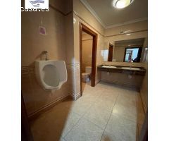 Local comercial en Venta en Albacete, Albacete