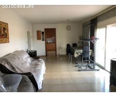 CASA EN VENTA EN 1 PLANTA CON PISCINA