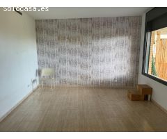 PISO EN VENTA EN LA BEGUDA ALTA CON GRAN TERRAZA y PLAZA PARKING