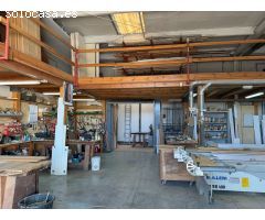 SE VENDE NAVE INDUSTRIAL CON NEGOCIO DE CARPINTERIA EN PLENO FUNCIONAMIENTO