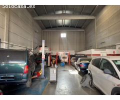 NAVE INDUSTRIAL EN VENTA  CON TALLER MECANICO EN PLENO FUNCIONAMIENTO