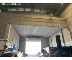 NAVE INDUSTRIAL EN VENTA  CON TALLER MECANICO EN PLENO FUNCIONAMIENTO