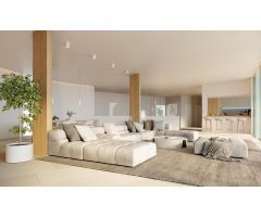 VILLA DE LUJO EN DOS PLANTAS, CON 5 DORMITORIOS Y VISTAS PANORÁMICAS DE LA BAHÍA DE FUENGIROLA.