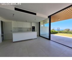 YA A LA VENTA Y TERMINADA, IMPRESIONANTE PLANTA BAJA CON 200M2 DE ESPACIO EXTERIOR !!!.
