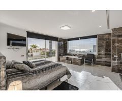 Villa de Lujo en Venta en Playa Paraiso, Santa Cruz de Tenerife