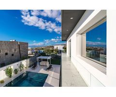 Villa de Lujo en Venta en Playa Paraiso, Santa Cruz de Tenerife