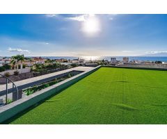 Villa de Lujo en Venta en Playa Paraiso, Santa Cruz de Tenerife