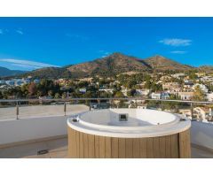 LLAVE EN MANO. ÁTICO MARIPOSA CON ENORME TERRAZA, ORIENTACIÓN SUROESTE Y VISTAS PANORÁMICAS AL MAR