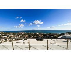 LLAVE EN MANO. ÁTICO IMPRESIONANTE CON ENORME TERRAZA, ORIENTACIÓN SUR Y VISTAS PANORÁMICAS AL MAR