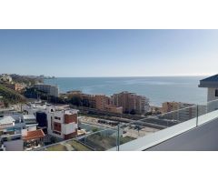 *** OBRA NUEVA TERMINADA. ATICO FRENTE AL MAR, LISTO PARA ENTRAR A VIVIR !!!.