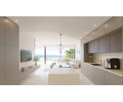 *** MAJESTUOSO APARTAMENTO CON 206M2 DE TERRAZA CON ESPECTACULARES VISTAS PANORÁMICAS AL MAR !!!.