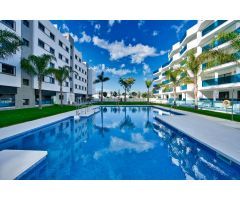 FANTÁSTICO APARTAMENTO EN LA MEJOR ÁREA DE SERVICIOS Y TIENDAS DE MIJAS/FUENGIROLA.