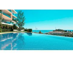 *** MAGNIFICO APARTAMENTO CON 32M2 DE TERRAZA CON VISTAS PARCIALES AL MAR, EN UN COMPLEJO FASCINANTE