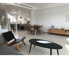 BUNGALOW CON SOTANO Y PISCINA, MAS  120  M2 de TERRAZA