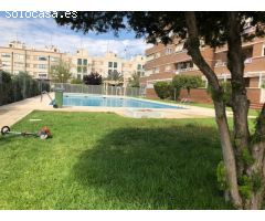 PLAZA DE GARAJE CON TRASTERO DE UNOS 10 metros