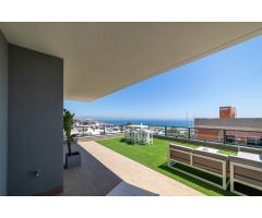 APARTAMENTO CON VISTAS AL MAR CON GRAN TERRAZA