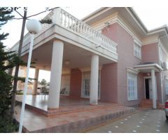 CHALET DE LUJO EN ELCHE