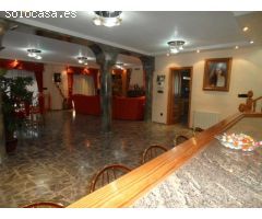 CHALET DE LUJO EN ELCHE