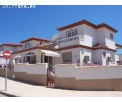 Bungalow en Venta en La Marina, Alicante