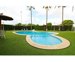 CHALET EN VALVERDE, ZONA URBANA, A UN PASO DE LA PLAYA Y LISTO PARA ENTRAR A VIVIR.