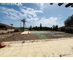 CHALET URBANO EN ALICANTE  CON 600 METROS DE VIVIENDA