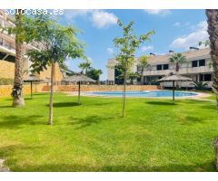 PISO CON GARAJE Y PISCINA EN ALENDA GOLF