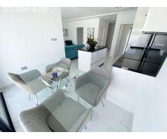 CHALET DE DISEÑO INDEPENDIENTE CON PISCINA