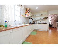 BUNGALOW DE ESQUINA EN ZONA KELME